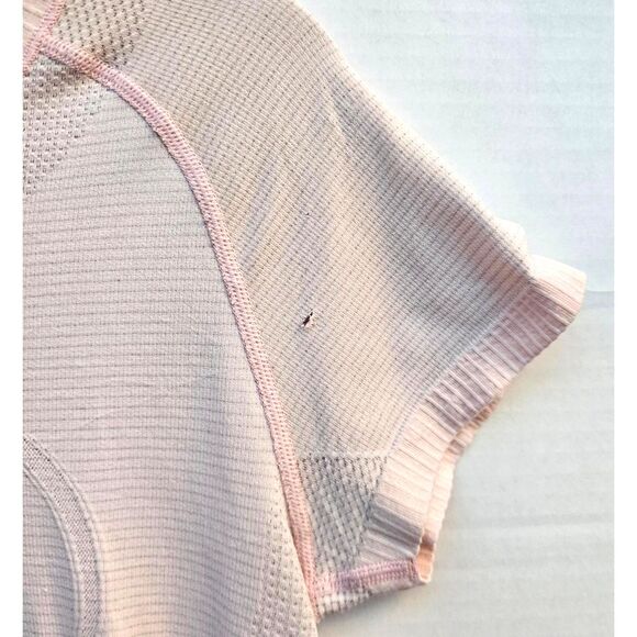 Lululemon Women’s Swiftly Tech Seamless Workout Top | Pink 8 | FLAW = DEAL - Picture 6 of 6